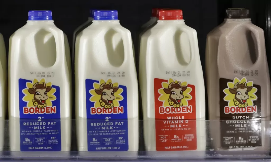 us milk Toxic american foods: milk, reduced fat milk, whole milk, chocolate milk